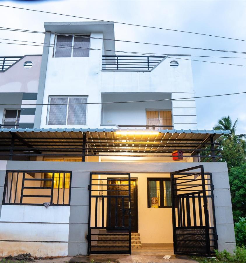 Fiji Villa Pondicherry Bagian luar foto